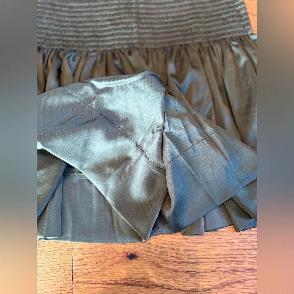 NWT. Natural Life. Daisy Skort. Olive Green. Size Medium. - Picture 7 of 11